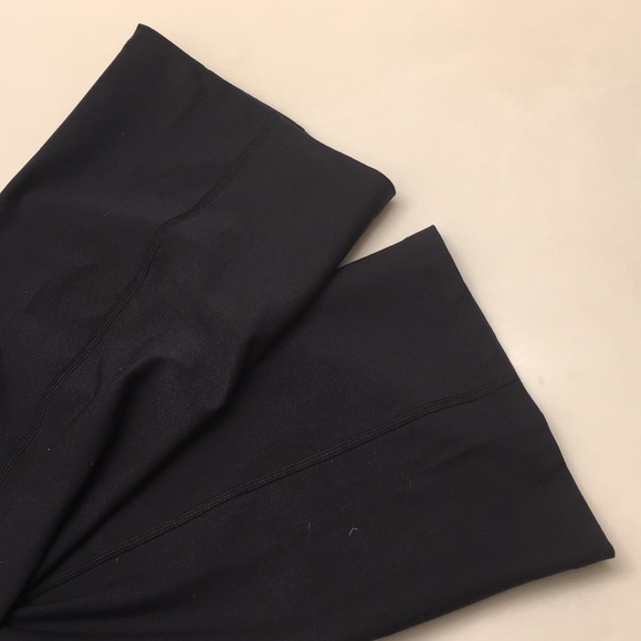 Nike Women's Legend Classic Fit Training Pants - Picture 7 of 8